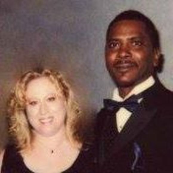 Meet your Posher, Stacie - Picture 1 of 1